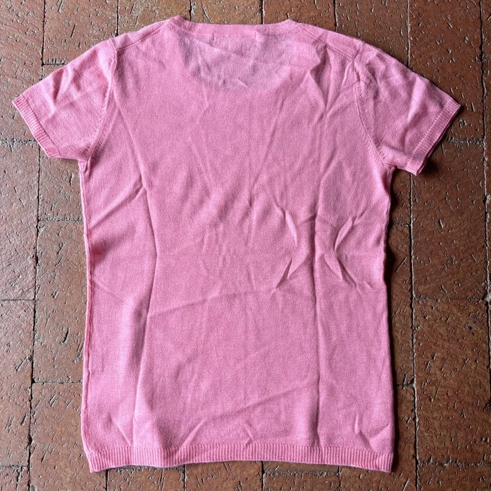 Uniqlo pink cashmere t shirt, size Medium - Picture 3 of 3